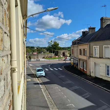 Du Chateau * Saint-Sauveur-le-Vicomte
