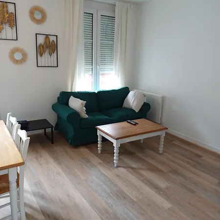 Du Chateau Apartment